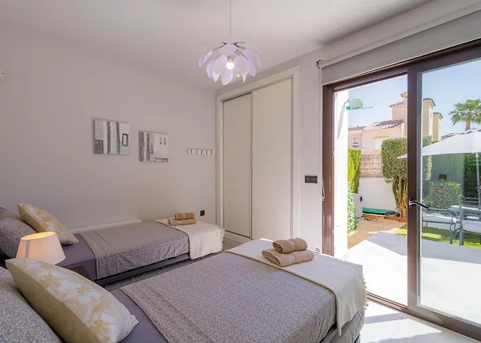 Luxe Villa Met Verwarmd Prive Zwembad - Cabo Roig