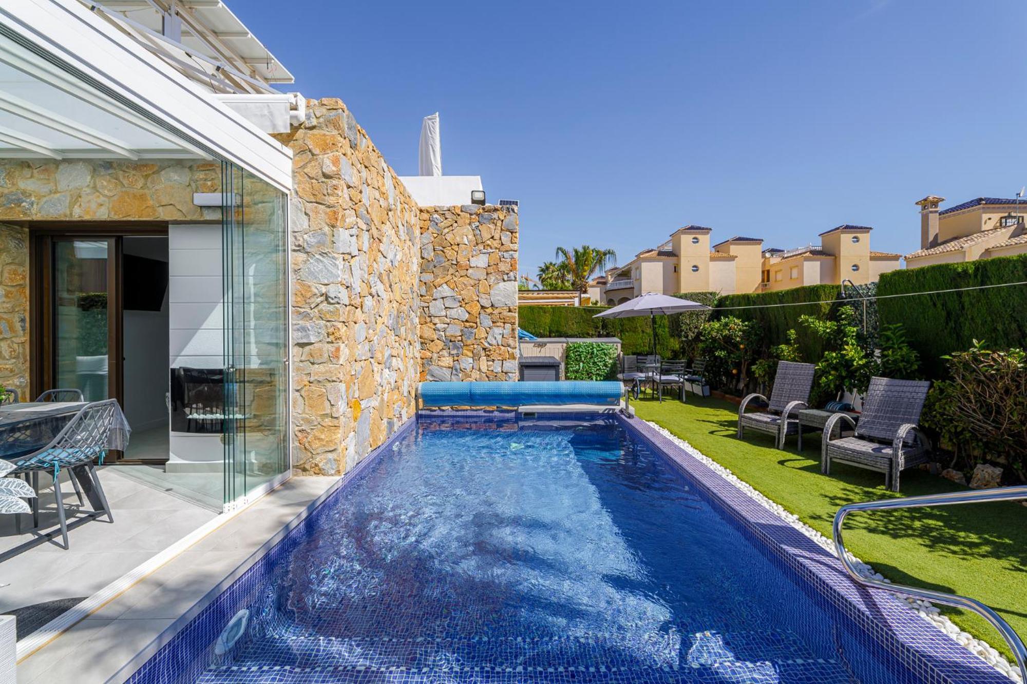 Luxe Met Verwarmd Prive Zwembad - Cabo Roig * Orihuela