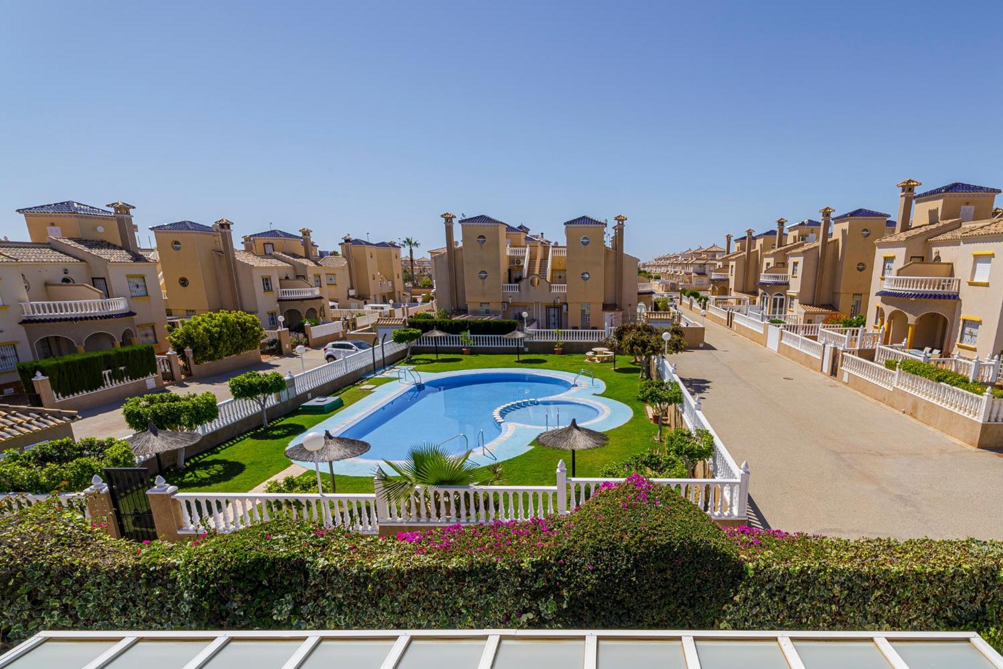 Luxe Met Verwarmd Prive Zwembad - Cabo Roig